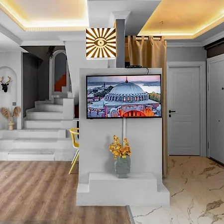 Elegant & Luxury Designed 1br Duplex Flat * Istambul
