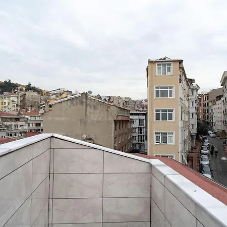 Appartement Elegant & Luxury Designed 1br Duplex Flat