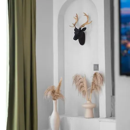 Elegant & Luxury Designed 1br Duplex Flat