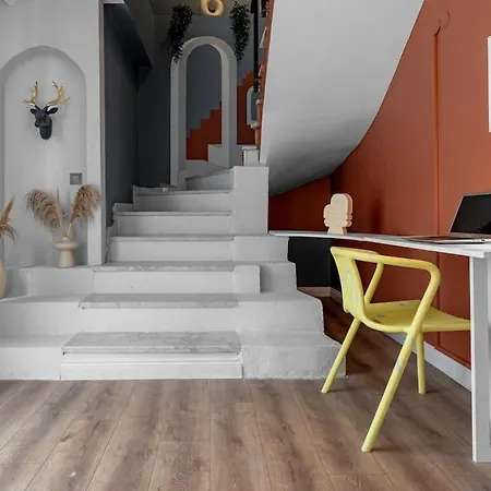 Appartement Elegant & Luxury Designed 1br Duplex Flat